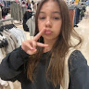 Meet your Posher, Juliet